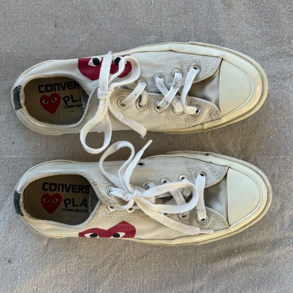 Converse x Comme des Garçons PLAY Chuck 70 Low Milk Colorway Size Size 7 Womens - Picture 2 of 8